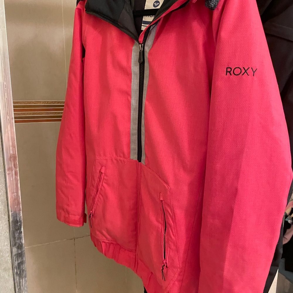 women Roxy SK-II water proof jacket S size